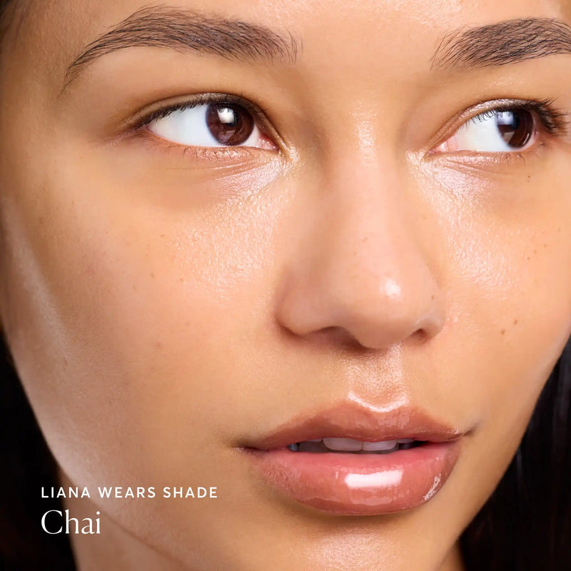 NATR-60111-Alt-Images-Phyto-Glow-Lip-Balm-Chai-04-1.jpg
